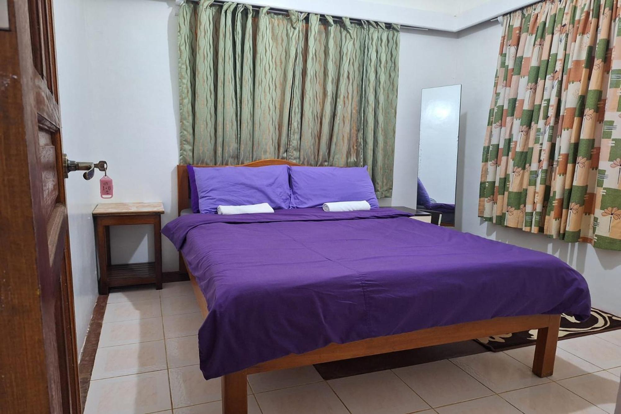 Citadel Bed And Breakfast Puerto Princesa Ngoại thất bức ảnh