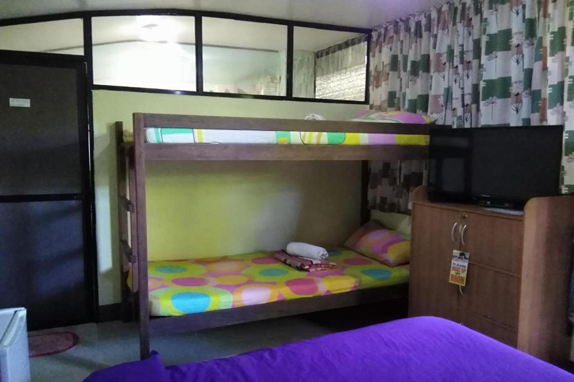 Citadel Bed And Breakfast Puerto Princesa Ngoại thất bức ảnh