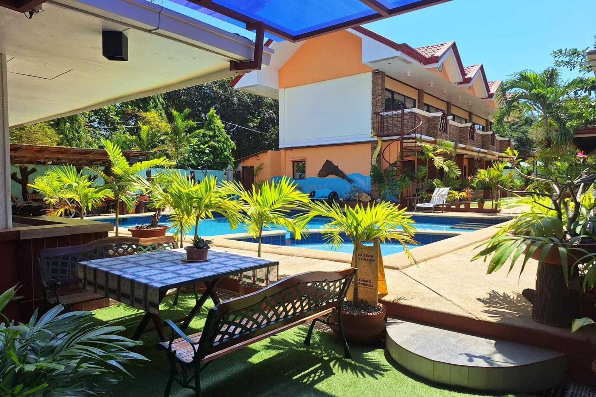 Citadel Bed And Breakfast Puerto Princesa Ngoại thất bức ảnh
