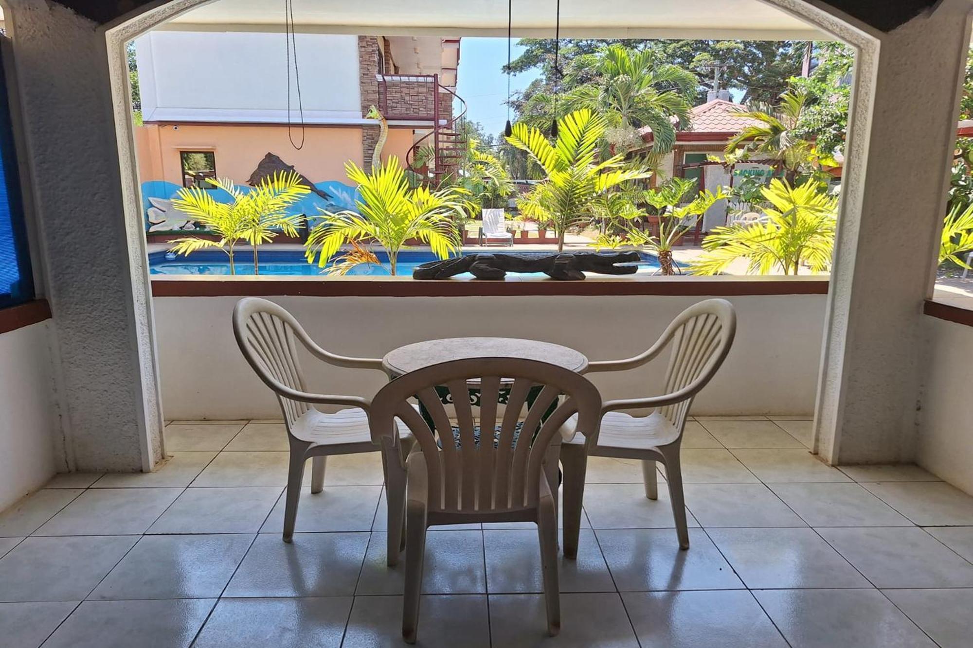 Citadel Bed And Breakfast Puerto Princesa Ngoại thất bức ảnh