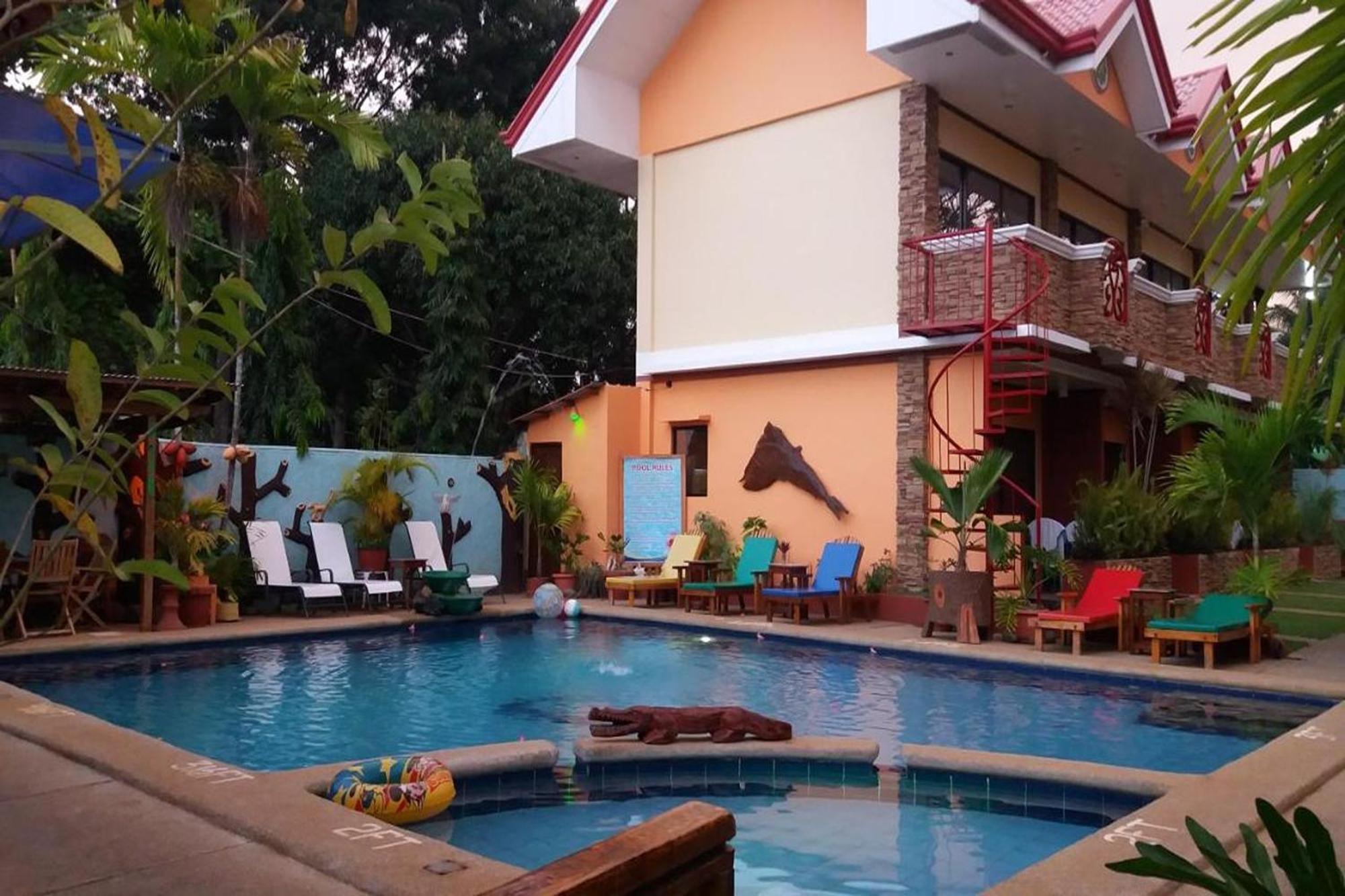 Citadel Bed And Breakfast Puerto Princesa Ngoại thất bức ảnh